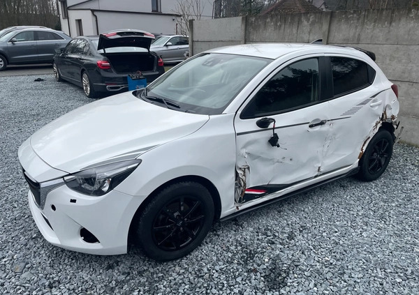 Mazda 2 cena 22500 przebieg: 59000, rok produkcji 2016 z Krynica Morska małe 352